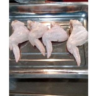 

Sayap Potong Segar 1kg