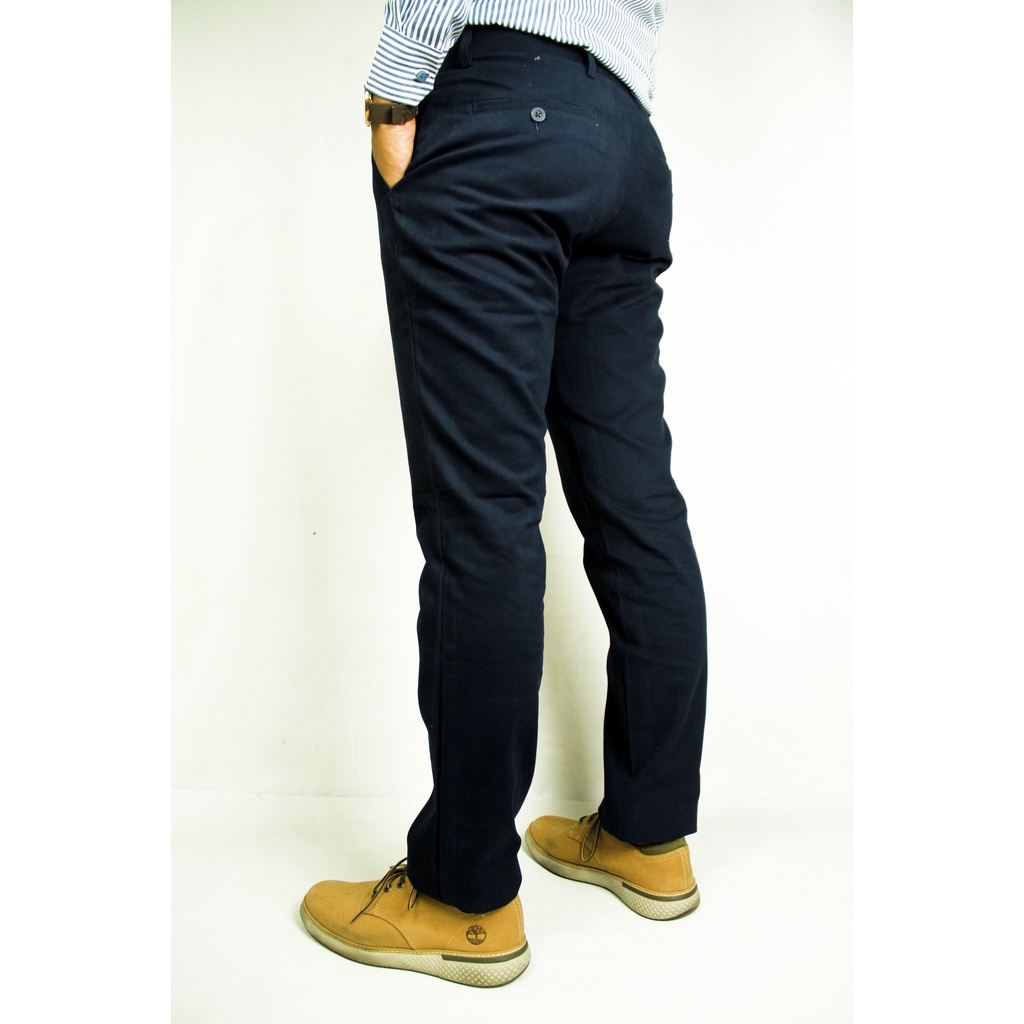 Celana Chino Panjang Pria COLE Doff Navy Slimfit Bahan Non Stretch - Navy (L)  | 100% Original Brand