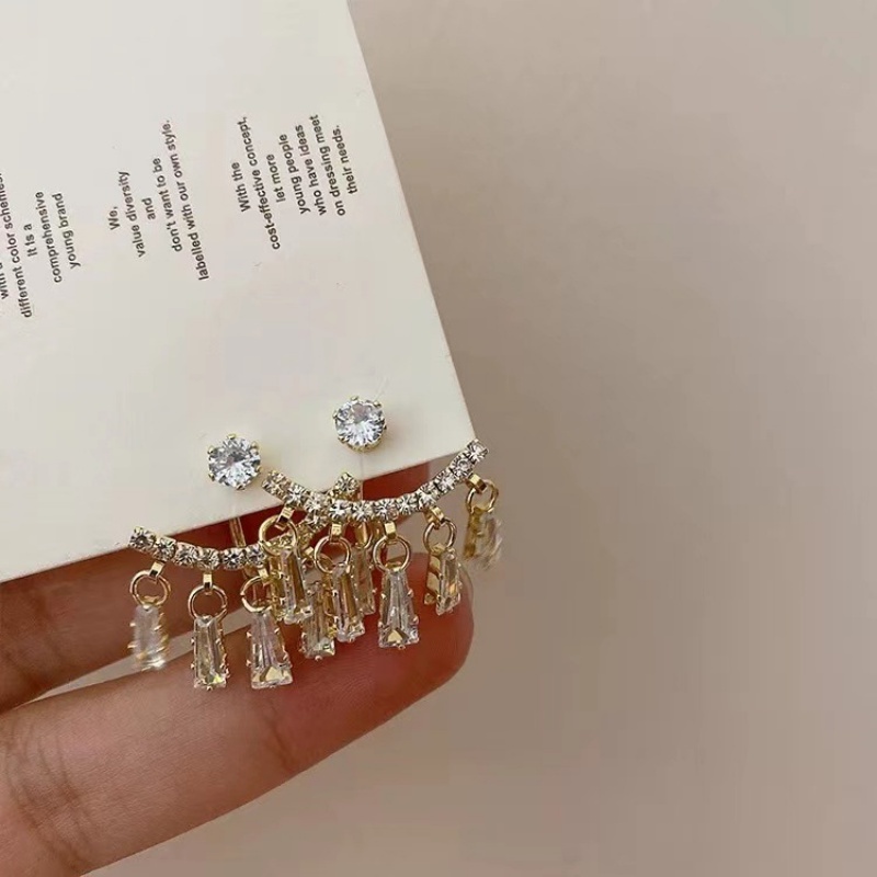 Roselife Anting Tusuk Gantung Wanita Warna Gold Hias Kristal / Zircon Gaya Mewah / Elegan Untuk Pesta / Makan Malam