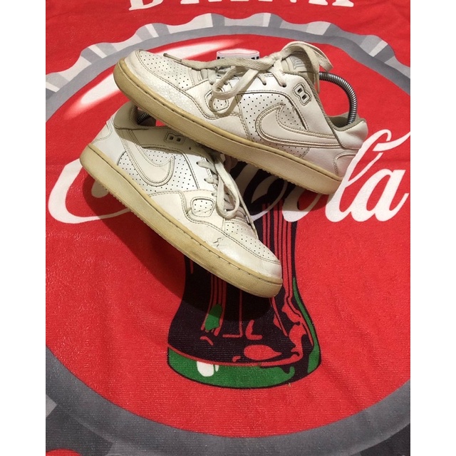 Nike Son Of force white Second/Bekas/Preloved