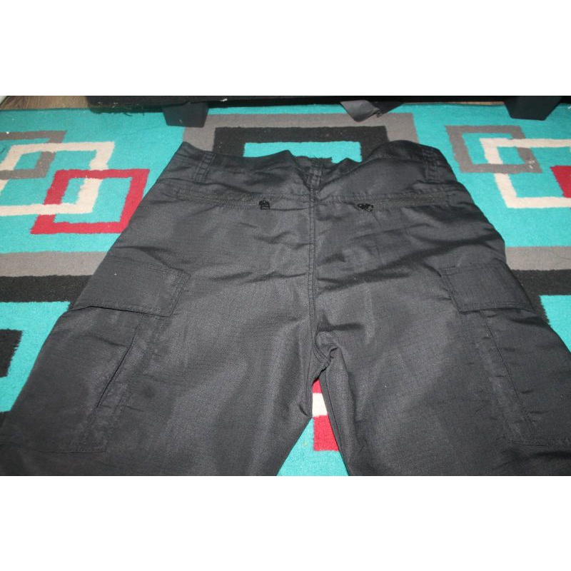 CELANA W-TEC BAHAN PREMIUM BY SENIMAN PERTEMPURAN