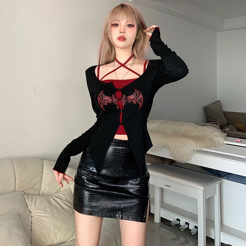 Suhao Musim Gugur Baru Hitam dan Merah Kelelawar Cetak Lengan Panjang Cardigan + Menggantung Leher Kecil Suspender Dua Potong Seksi pakaian Suit
