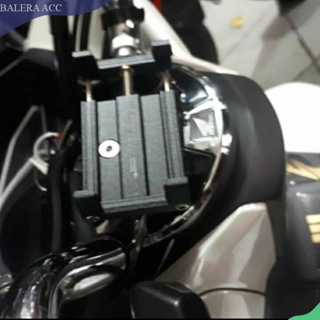 Holder hp sepeda cnc anti slip bisa untuk pcx adv vixion Mt 15