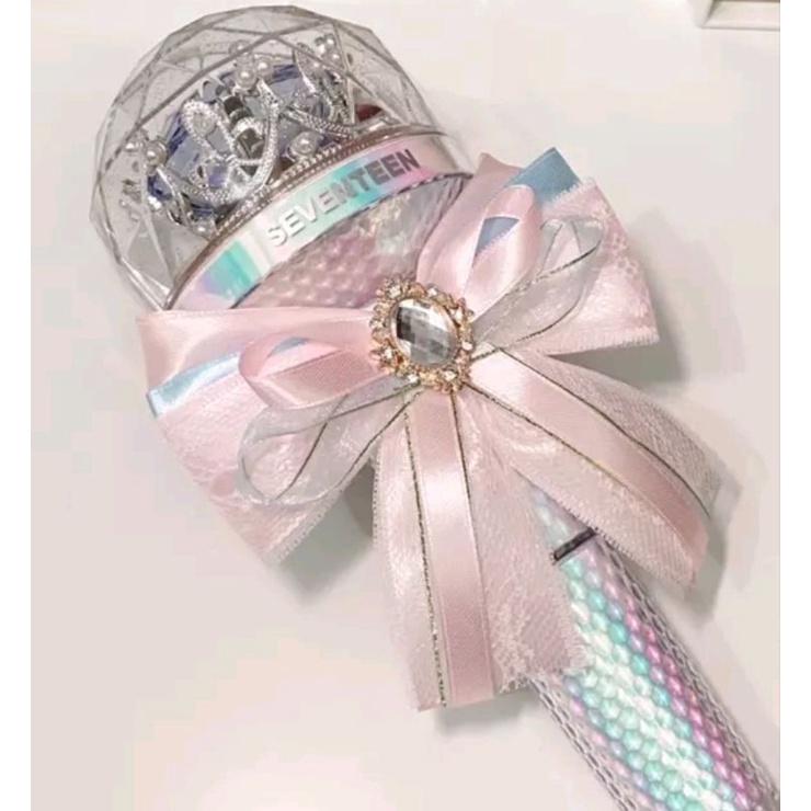 korean ribbon brooch // pita lightstick