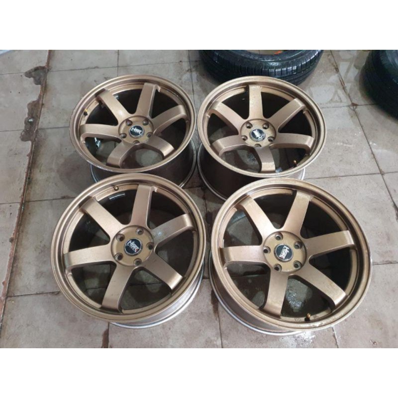 Velg Bekas Mobil Hsr Tokyo R18 Hole 5X114,3 Et30 Bronze Untuk Mobil Civic Hrv Crv Camry Mazda 7 X-pa