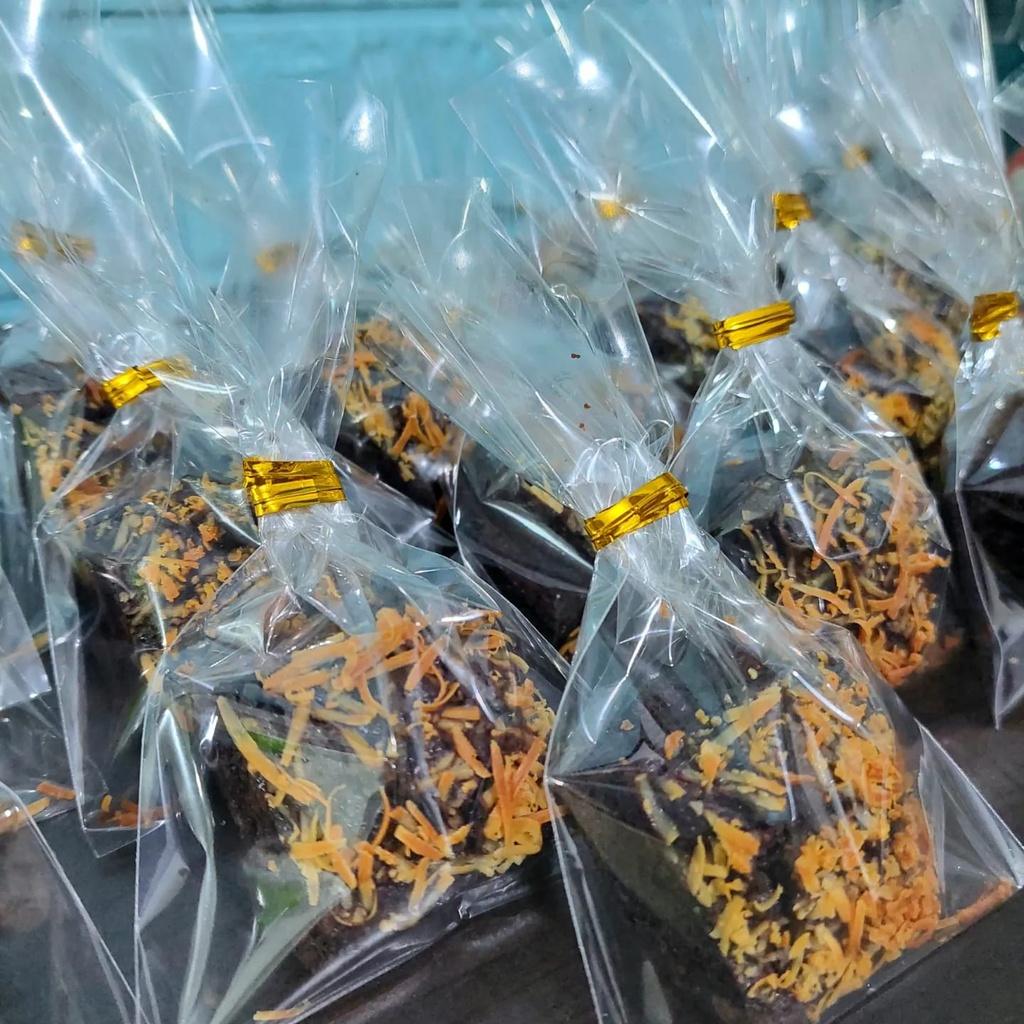 

Brownies mini satuan goodie bag brownies sweet corner brownies acara arisan ulang tahun