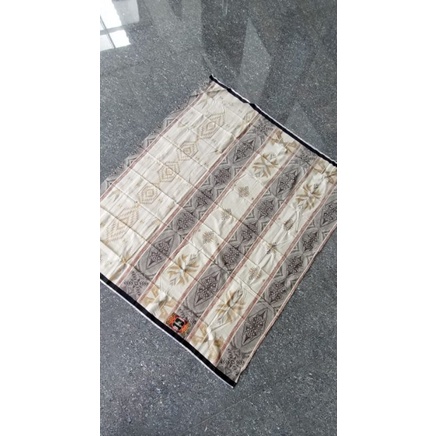 SAPPHIRE TARBUSH PREMIUM