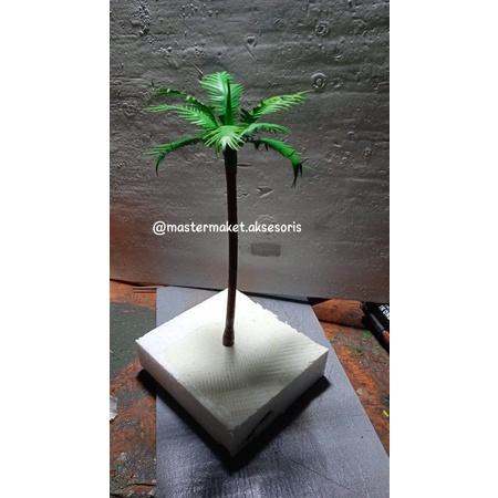 Miniatur Pohon Kelapa Uk. 20 cm