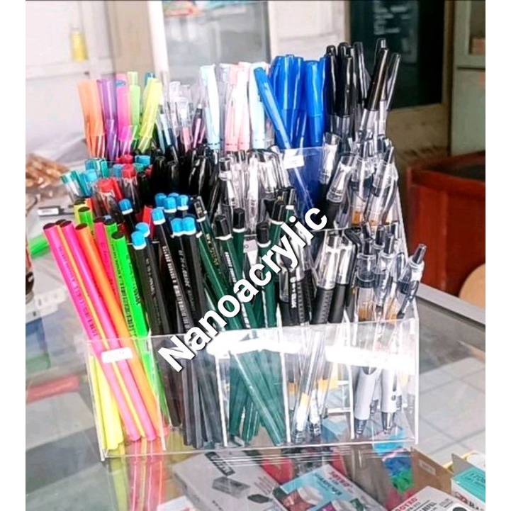 

Akrilik Tempat Alat Tulis