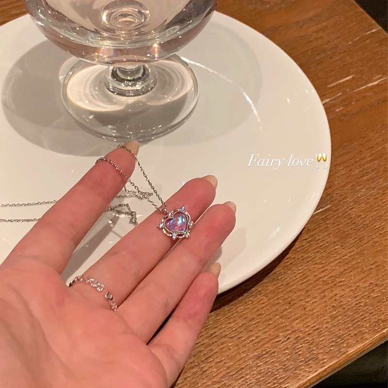 YEEZII Kalung Rantai Choker Liontin Hati Kristal Permata Warna Silver Untuk Wanita