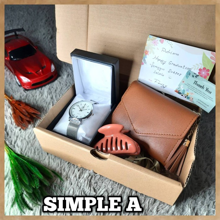 

(COD) Hampers Cewe Mix / Kado Cewek / Graduation / Ulang Tahun / Wisuda - SIMPLE A