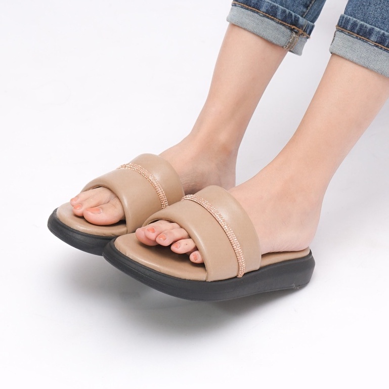 LAPEPA YUK - Dunkenstock AGNES Sandal Wanita Tinggi 4cm Size 36 - 40 Selop Tidak Licin Sendal Beleza Wedges Slop Birken Kristal Belezza 37 38 39 40 Warna ALL Black Fuschia Pink Belleza Kekinian Premium Terbaru Shoes Ori Original Mall Official Store