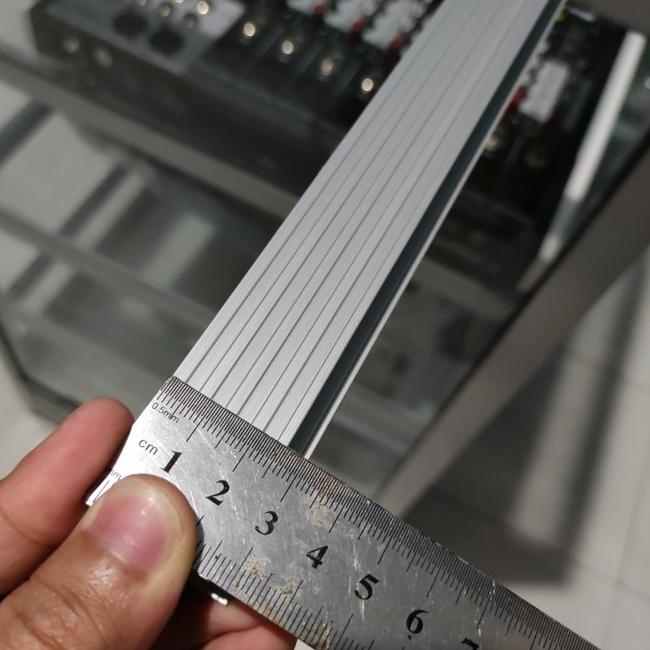 Siku Aluminium Lis M / LIS U Aluminium Hardcase Panjang 3 meter Import