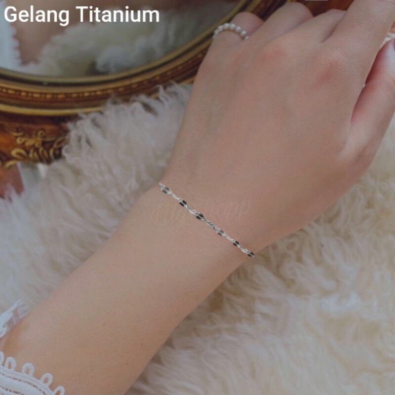 GELANG TANGAN TITANIUM SILVER POLOS SIMPLE READY