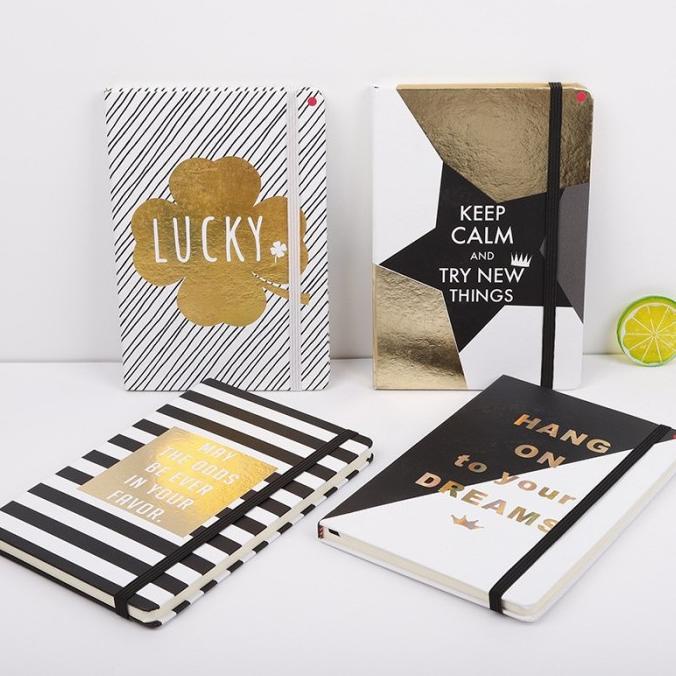 

LARIS BUKU TULIS NOTEBOOK BLACK GOLD AND WHITE HARD COVER DENGAN TALI YH6346R