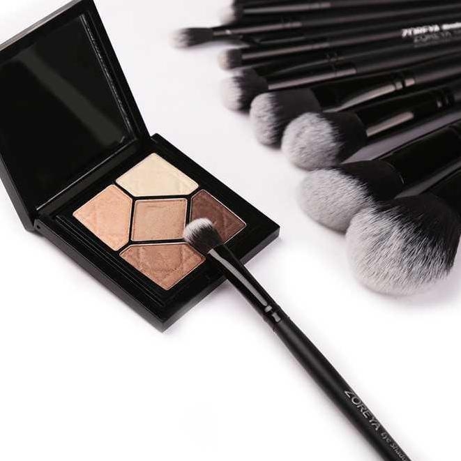 

BEST SELLER (BISA COD) Zoreya Brush Make Up 15 Set dengan Pouch - ZZ15 [Hitam] # 869