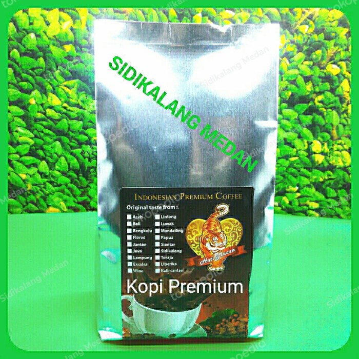 

KOPI SIDIKALANG MEDAN PREMIUM COFFEE FRESH BUBUK KOPI KASAR.500 GRM.