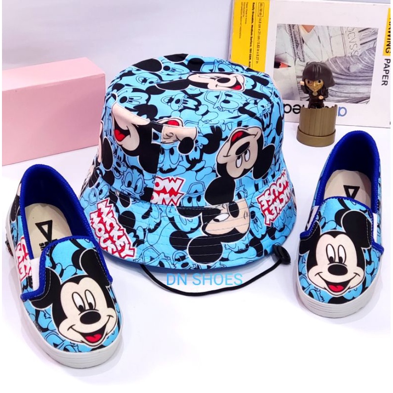 Paket Sepatu Anak Perempuan laki laki dan Bucket Hat Anak Perempuan Paket Slip On dan Topi Bucket Anak Perempuan usia 2 - 12 tahun Karakter Miki Biru Lucu