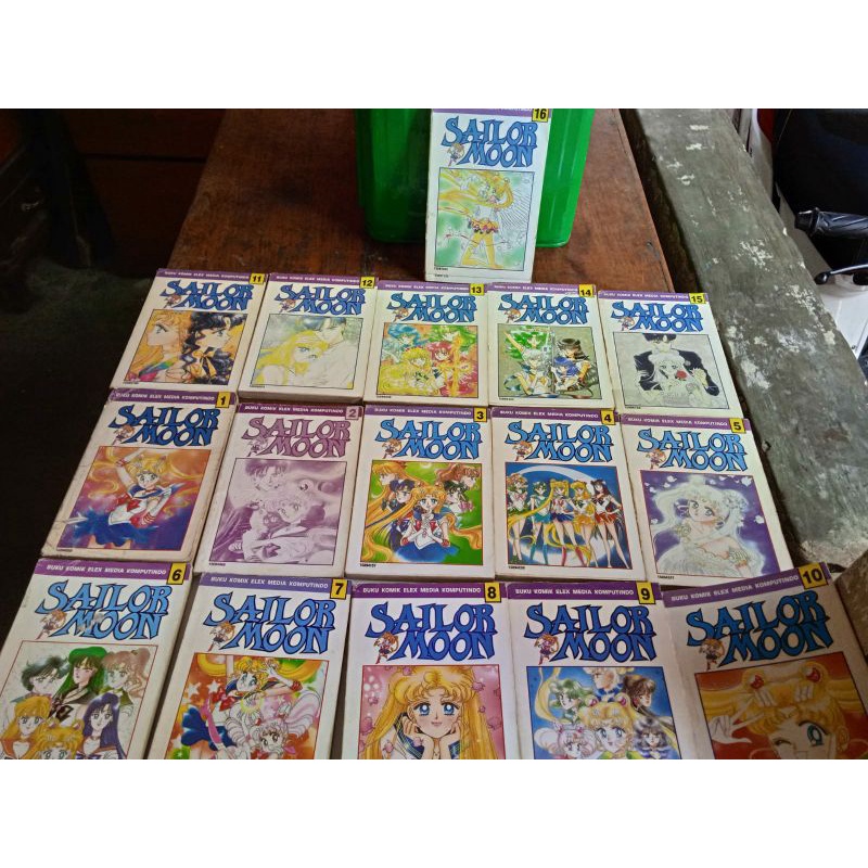 komik SailorMoon Naoko Takeuchi