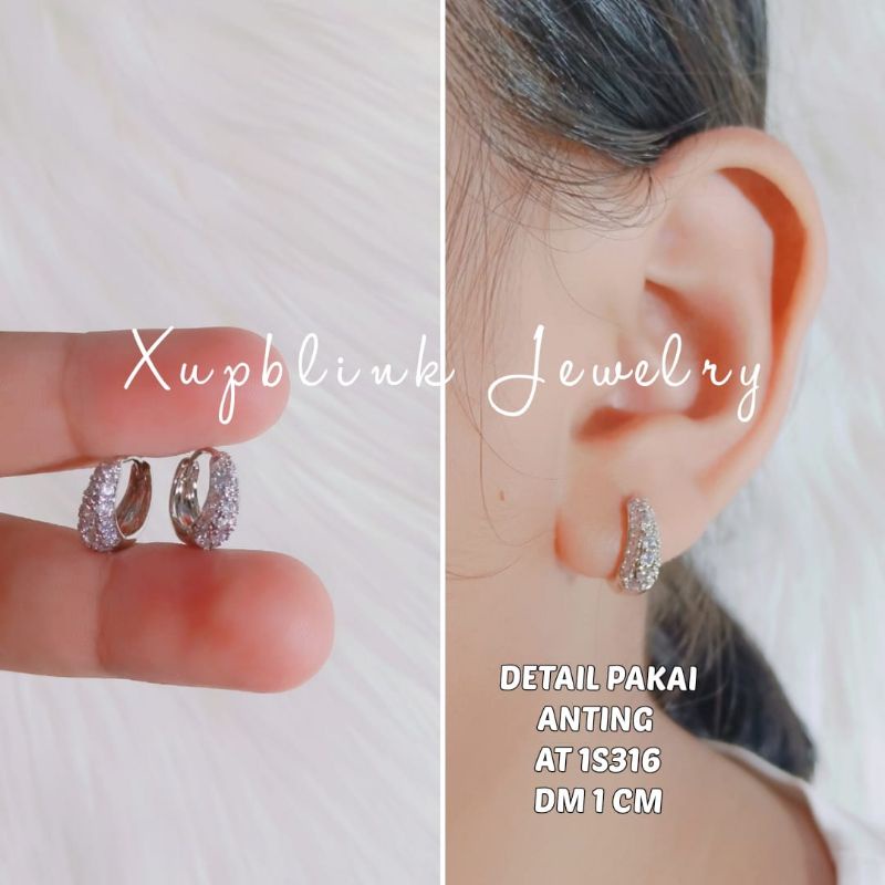 Anting Titanium Silver Wanita Super Mewah