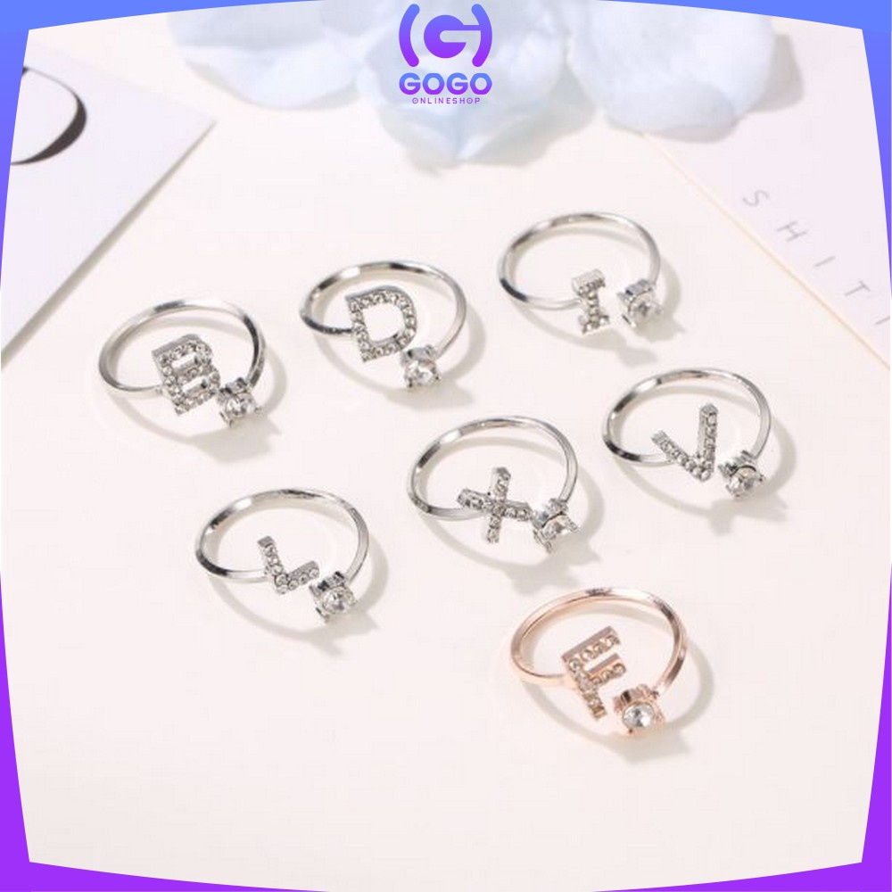 GOGO-K59 Cincin Huruf Silver Abjad Huruf A-Z Stainless Inisial Nama Cincin Alphabet Wanita Fashion / Cincin Wanita Huruf Set Perhiasan Wanita