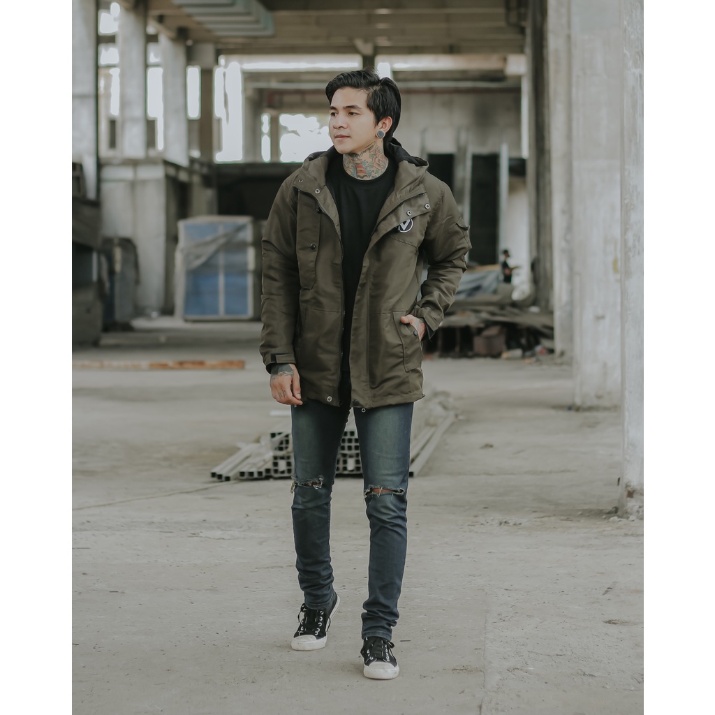 Jaket Hoodie Parasut Bomber Pria Sleting Kantong Dalam Jacket Volkert