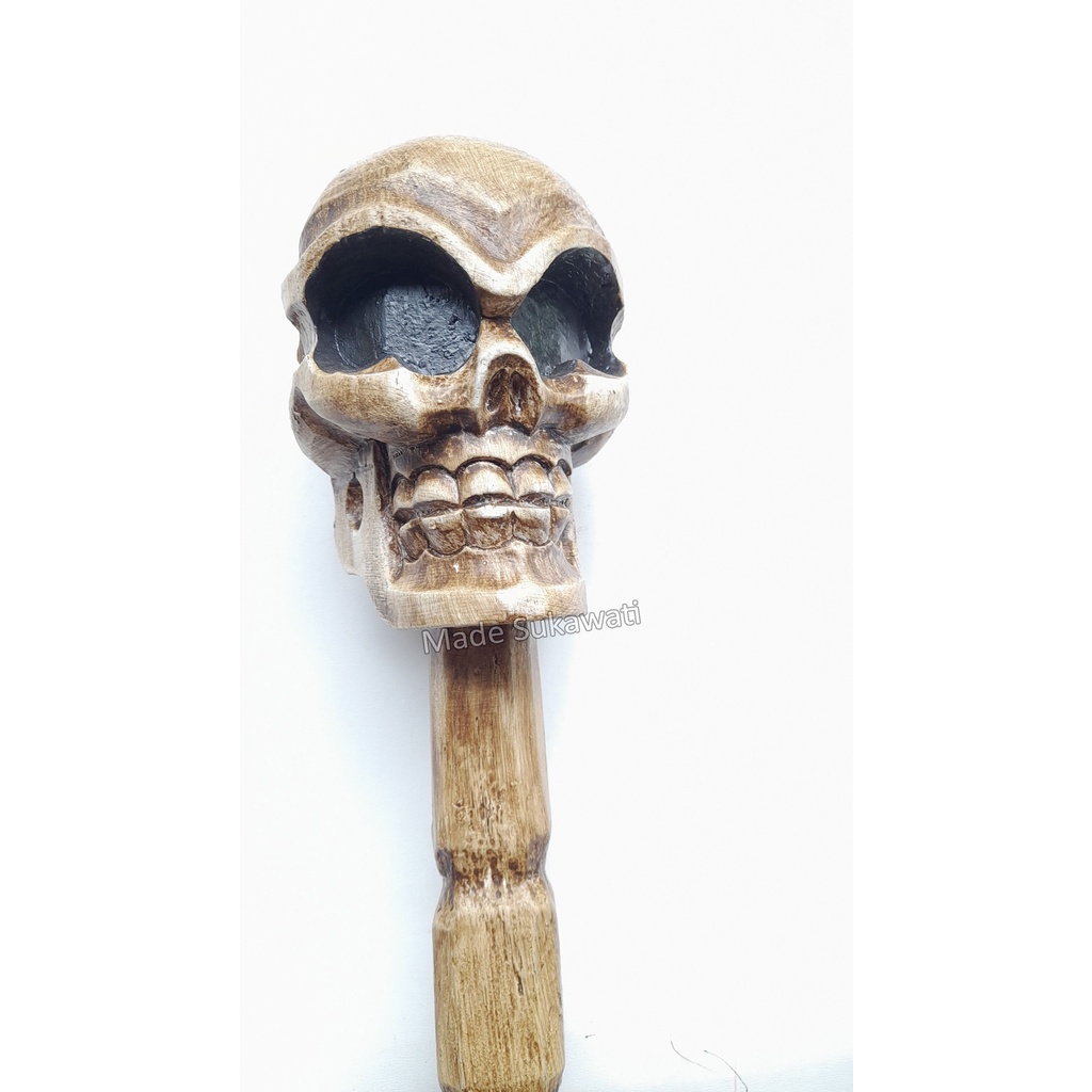 Kerajinan tongkat kayu 110cm ukiran Tengkorak skull