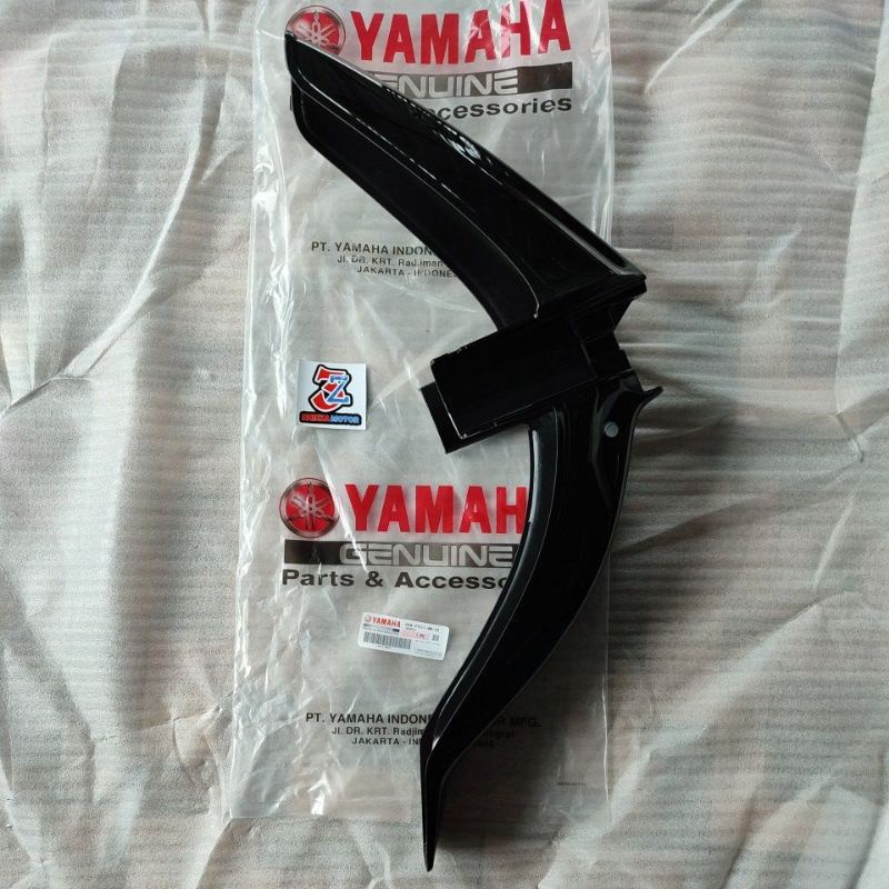 Spakbor slebor depan F1 Force 1 F1z Fiz Crypton Sigma 3XA hitam YB original baru YGP / 3XA-F1511-00-