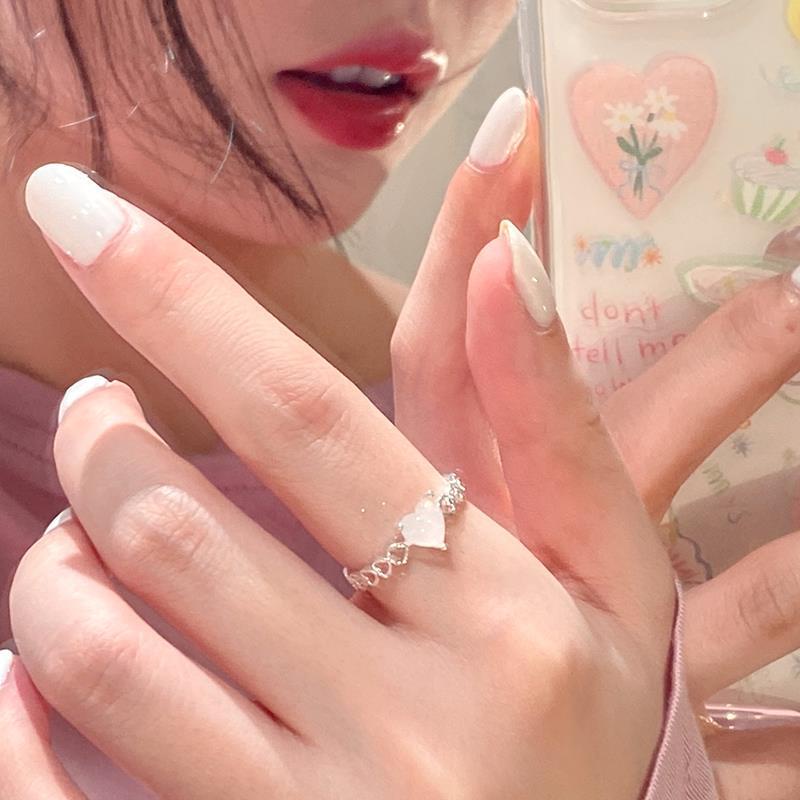 Cincin Model Terbuka Bentuk Hati Bahan Zirkon Warna Pink Gaya Korea Untuk Wanita