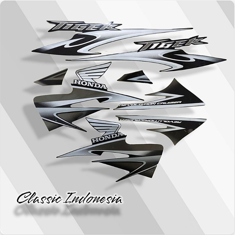 Sticker Lis Striping TIGER REVO 2013 stiker bodi tiger revo 13 tirev hitam silver