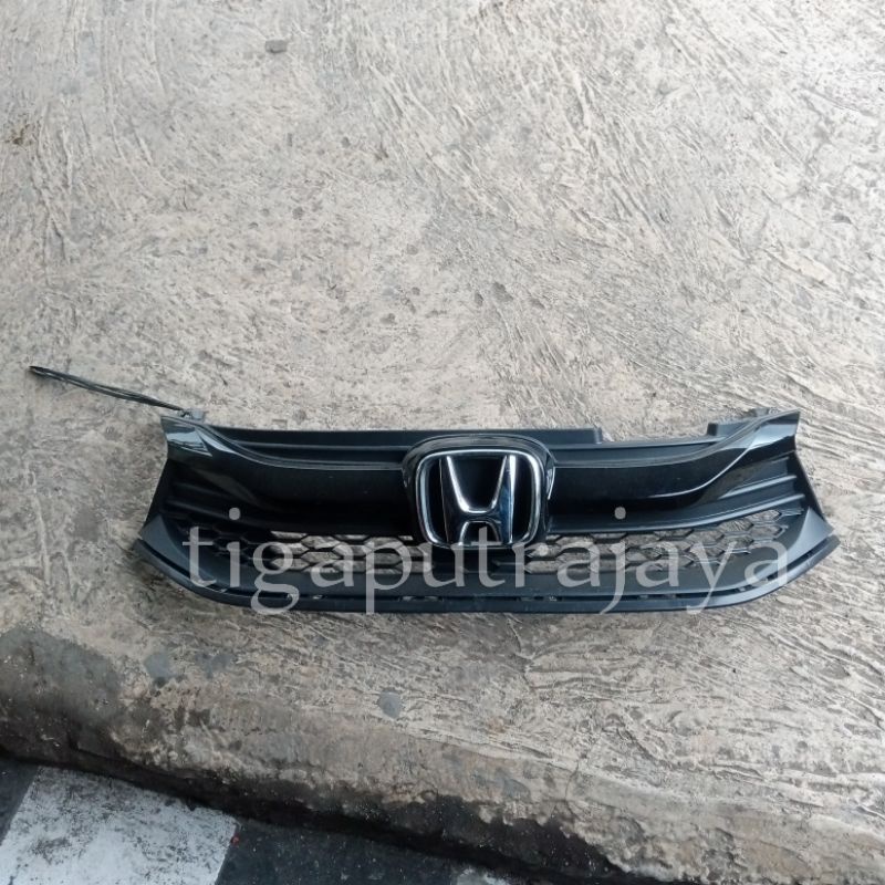 grill honda brio rs