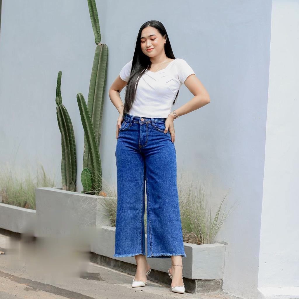 Highwaist Kulot Jeans 757 - 758 HYPE BAE / KULOT RAWIS HIGHWAIST JEANS SIZE 27-34