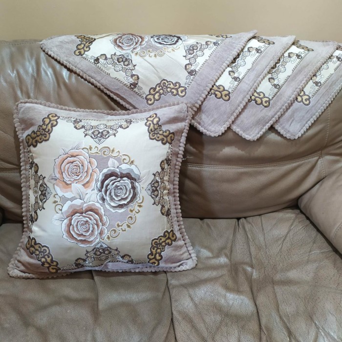 Sarung Bantal Kursi Shabby chic Victorian Style