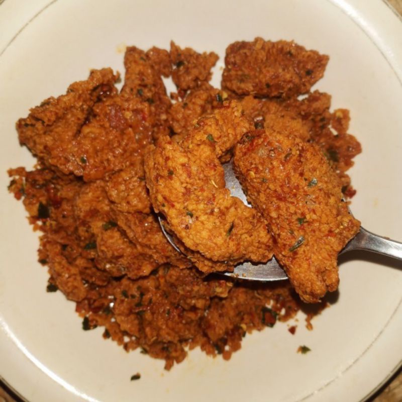 

Keripik Kulit Ayam Pedas Daun Jeruk Si Nyai 100gram/ Kulit Ayam crispy