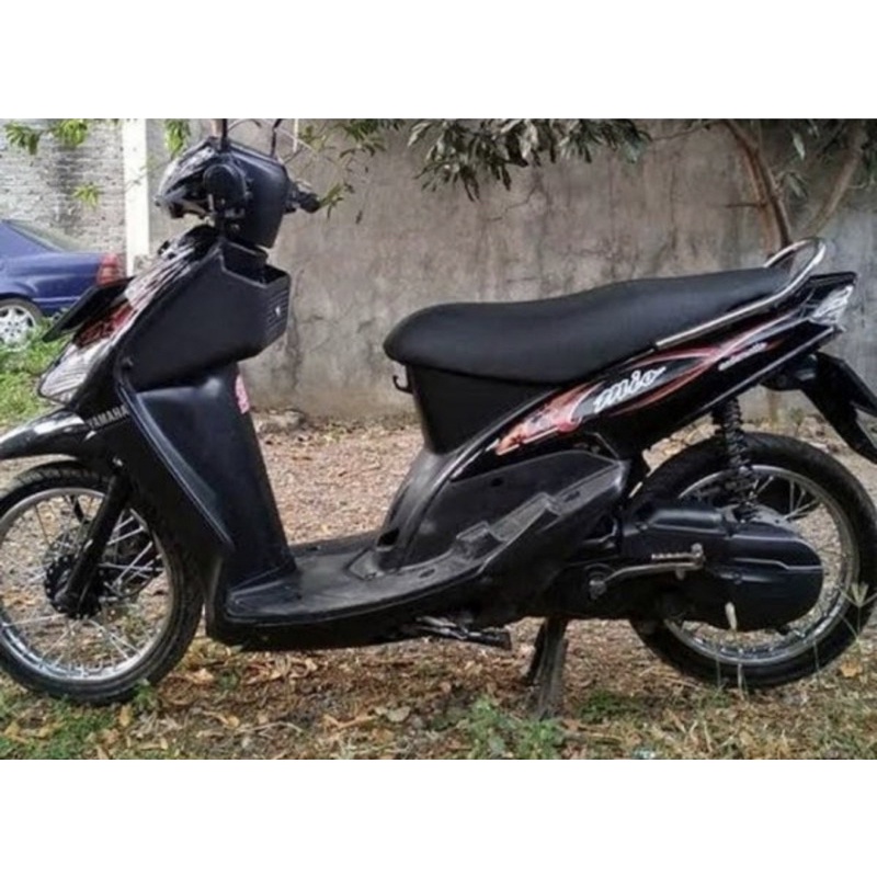 STIKER STRIPING MIO SPORTY 2004 HITAM