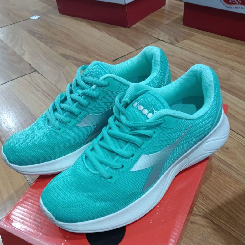 sepatu Diadora ENEA (F)