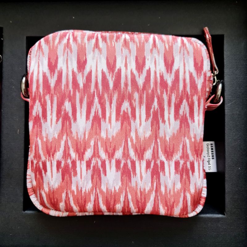 Tas Samsung Design Ikat Indonesia | Calla The Label | IKYK Original Z Flip 4 5G Bespoke Edition Original