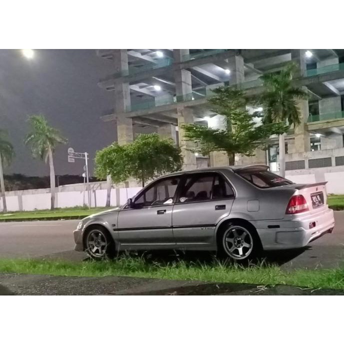 Premium Ducktail Mobil Honda City Type Z