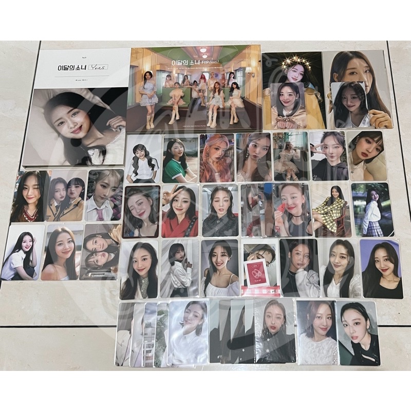 LOONA Photocards