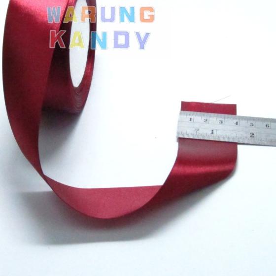 

Pita Saten 1,5" 25Yar Merah Hati 5 - PAK