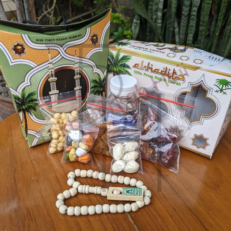 Paket Oleh oleh Haji dan Umroh + Kacang Pistacio + Coklat Kerikil + Tasbih