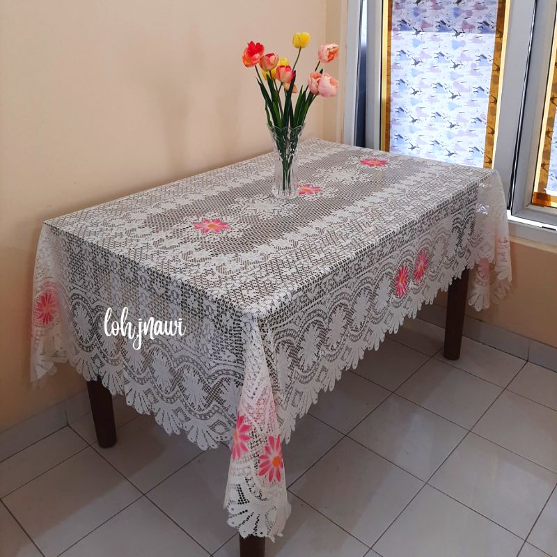 TAPLAK MEJA MAKAN 6-8 KURSI 150X230 CM BRUKAT RENDA ELEGAN IMPOR