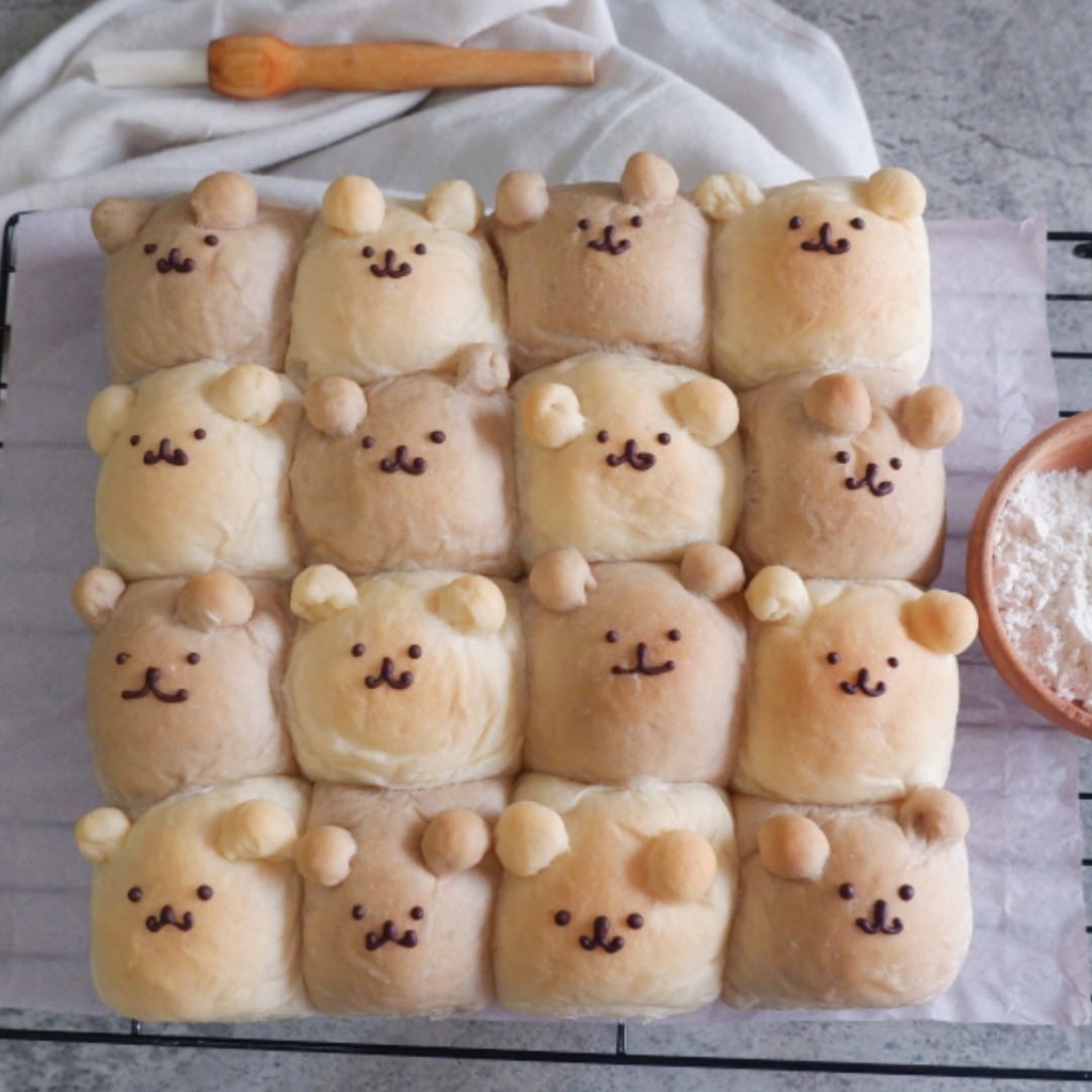 

Japanese Milk Bun Karakter Roti Sobek Bear Edition