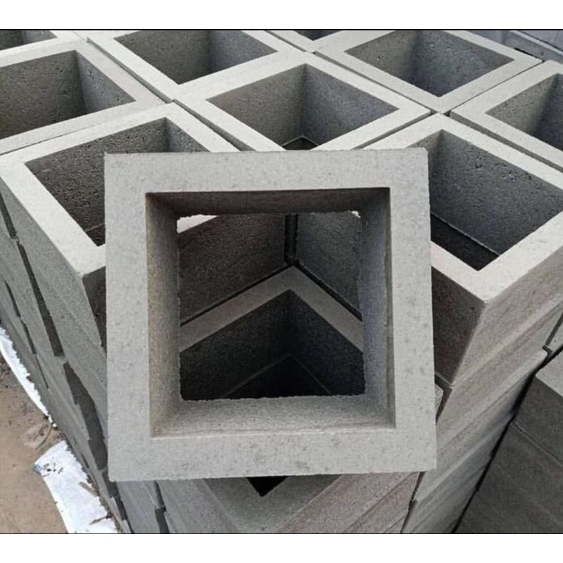 Roster Beton abu kotak polos