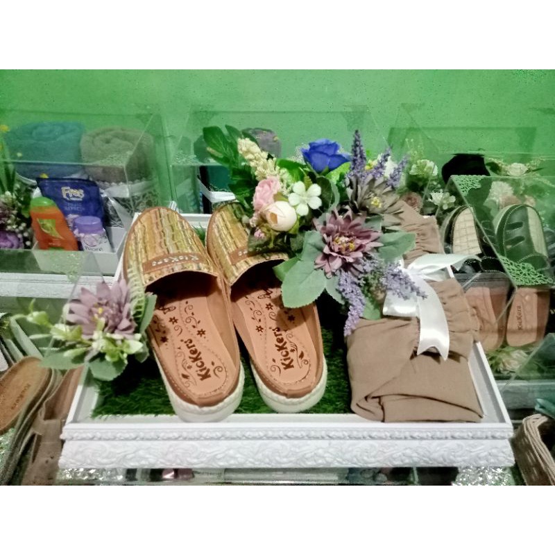 sewa dan hias kotak seserahan
