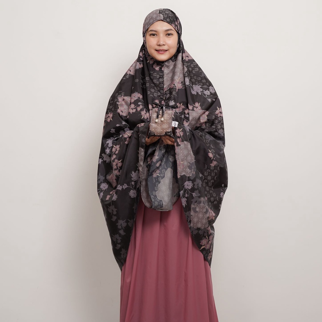 ALIF MUKENA MINI MOTIF PARASUT PREMIUM KOREA TRAVEL - DAISY IN CHATEAU ROSE ( MKN-212 )