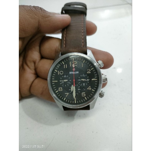 jam tangan expedition E6670M