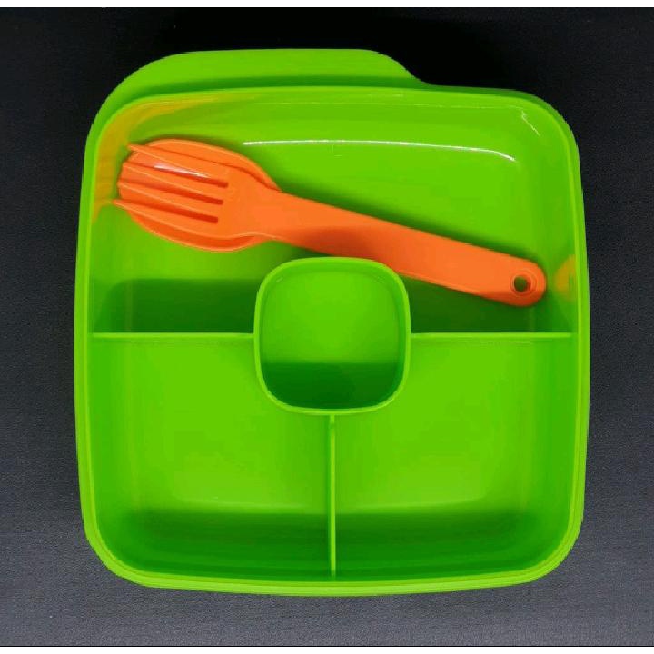 Kotak Makan Sekat Tempat Bekal Sekolah Dengan Sendok Garpu Lunch Box