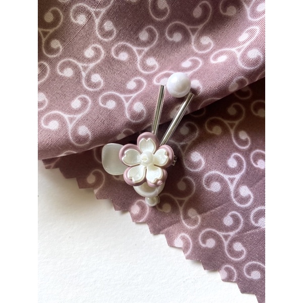 Bros dagu / pin hijab / bros karakter / Bros Pin / Pin resin / Bros baju / Bros Hijab /Bros Bunga / 