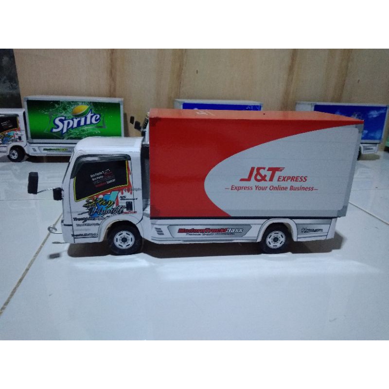 miniatur truk box j&t